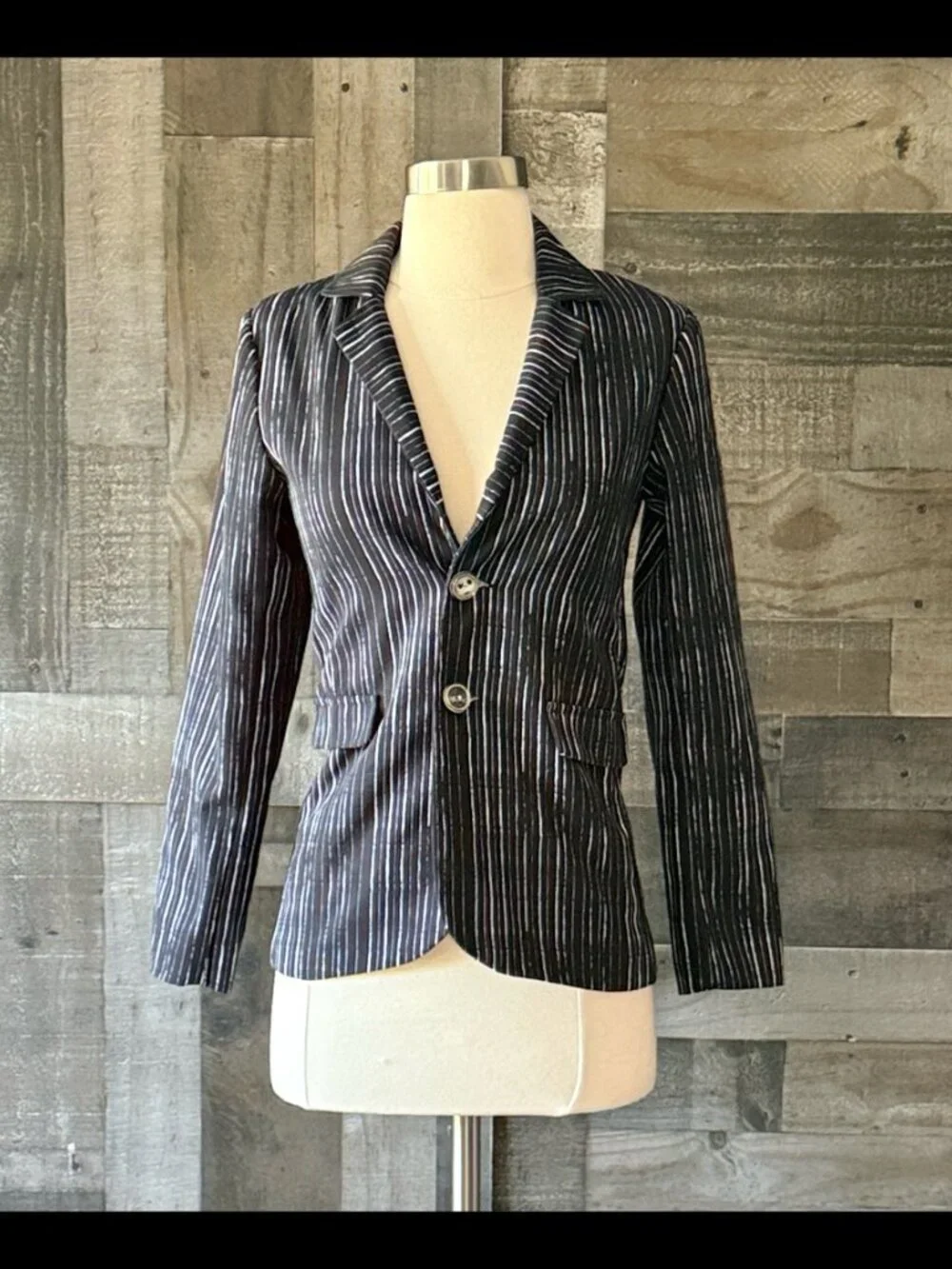 Disney Nightmare Before Christmas Spirit Halloween blazer large Jack Skellington